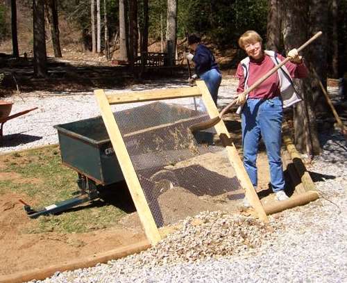 Linda's better way of sifting dirt