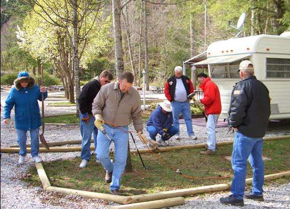 A full crew at work