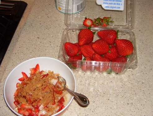 Oatmeal and strawberries, done the Bob way, lol