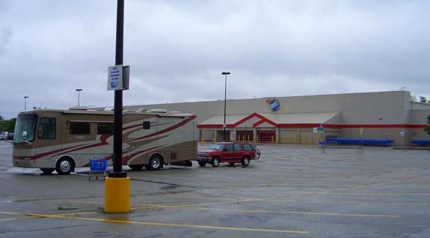 Our first night ever at a Sam's Club. This is blacktop boondocking at its finest, lol.