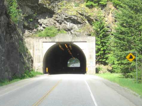 Tunnel