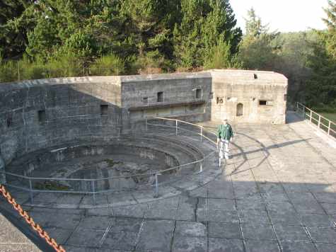 Gun emplacement