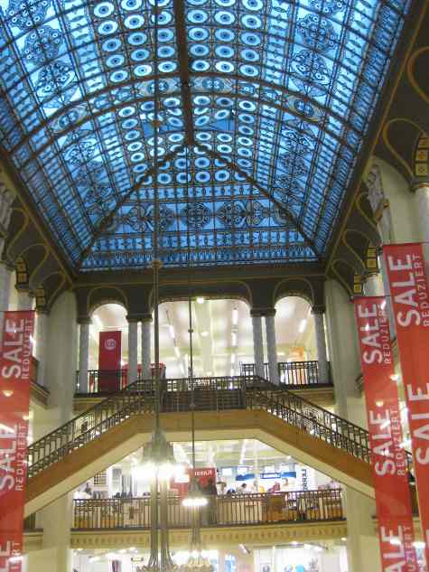 Store