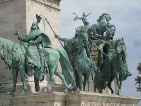 Statue