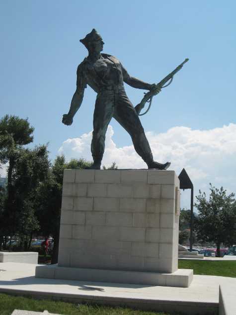 Statue